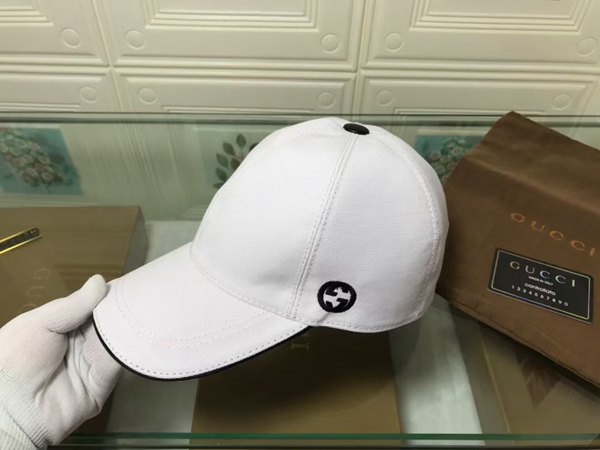 ブランド帽子正面デザイン